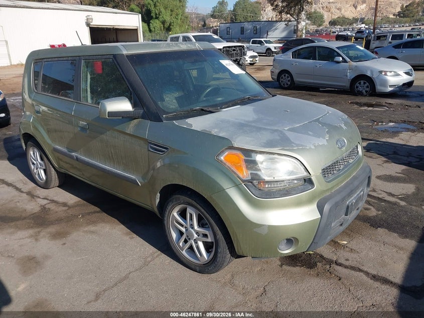 2010 KIA SOUL + | KNDJT2A26A7077617 | UPCARS