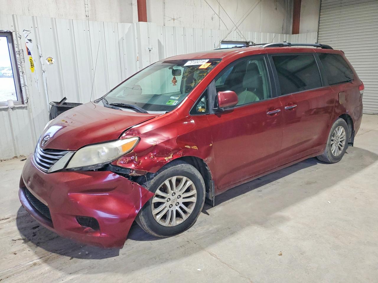 2014 TOYOTA SIENNA XLE 8-PASSENGER | 5TDYK3DC2ES417255 | UPCARS