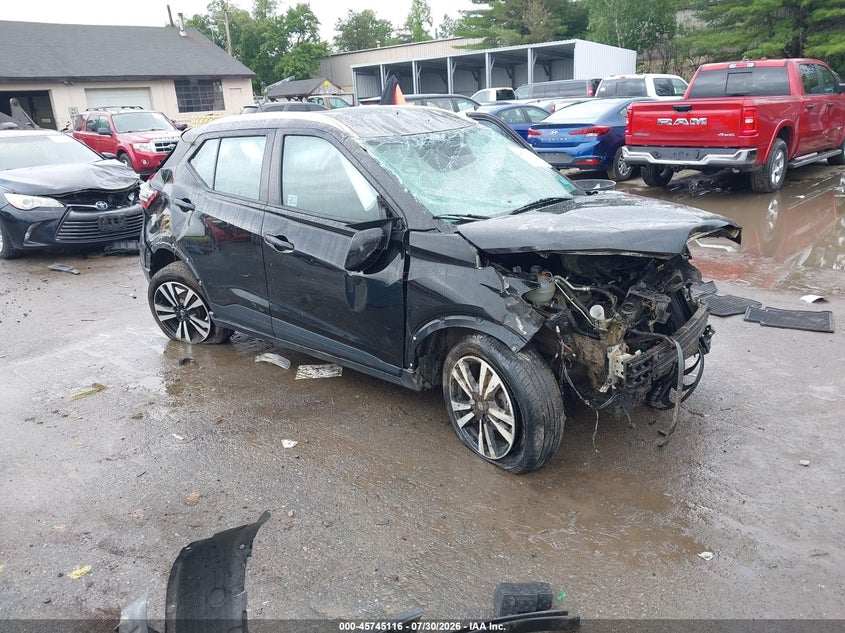 2018 NISSAN KICK SV | 3N1CP5CU3JL540423 | UPCARS