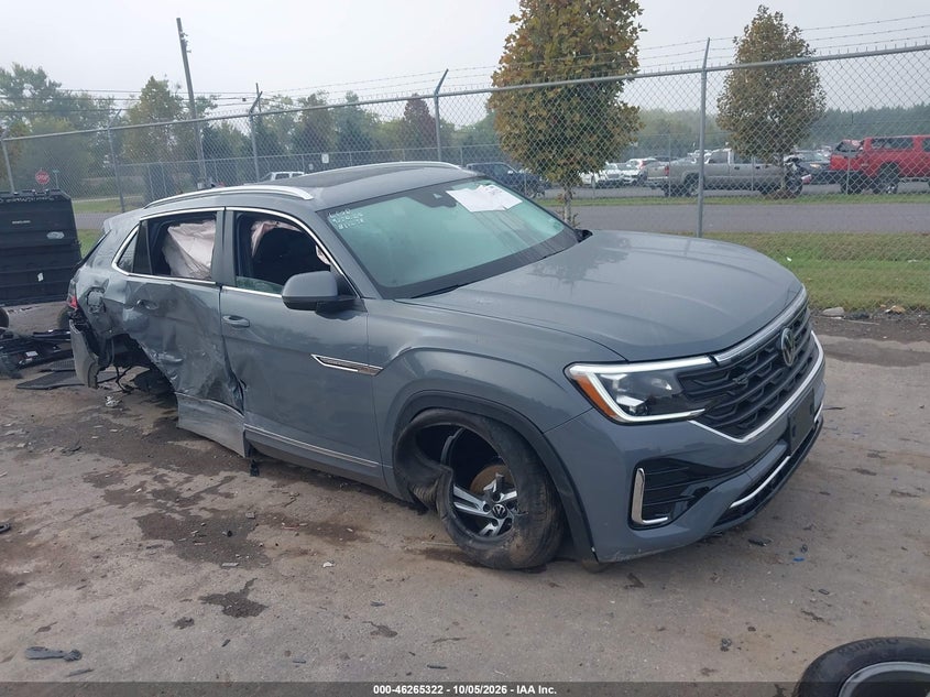 2024 VOLKSWAGEN ATLAS CROSS SPORT 2.0T SEL R-LINE | 1V2AE2CA3RC262983 | UPCARS