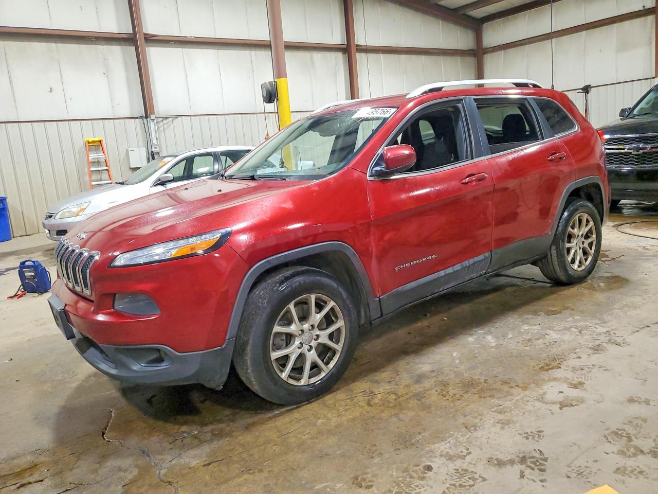 2016 JEEP CHEROKEE LATITUDE | 1C4PJMCB4GW333339 | UPCARS
