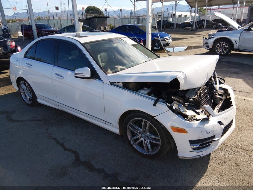 2014 MERCEDES-BENZ C 250 SPORT | WDDGF4HB5EG253376 | UPCARS