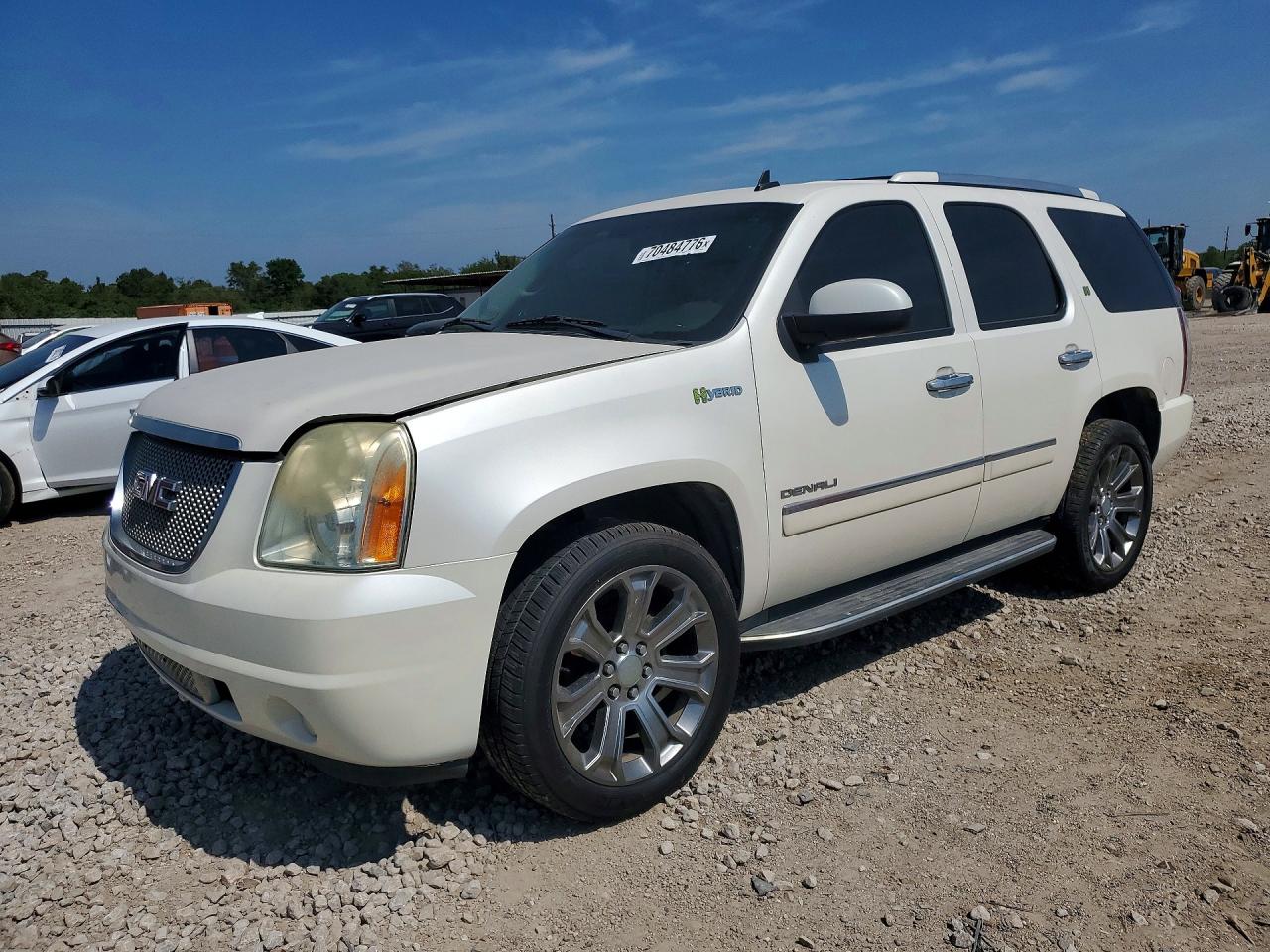 2014 GMC YUKON DENALI HYBRID | 1GKS1GEJ3BR114688 | UPCARS