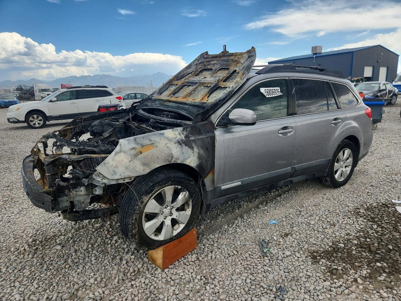 2011 SUBARU OUTBACK 2.5I LIMITED | 4S4BRBKC7B3348859 | UPCARS