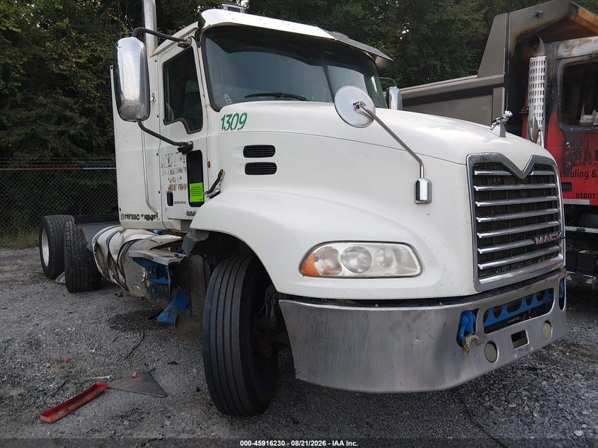 2013 MACK 600 CXU600 | 1M1AW07Y1DM029858 | UPCARS