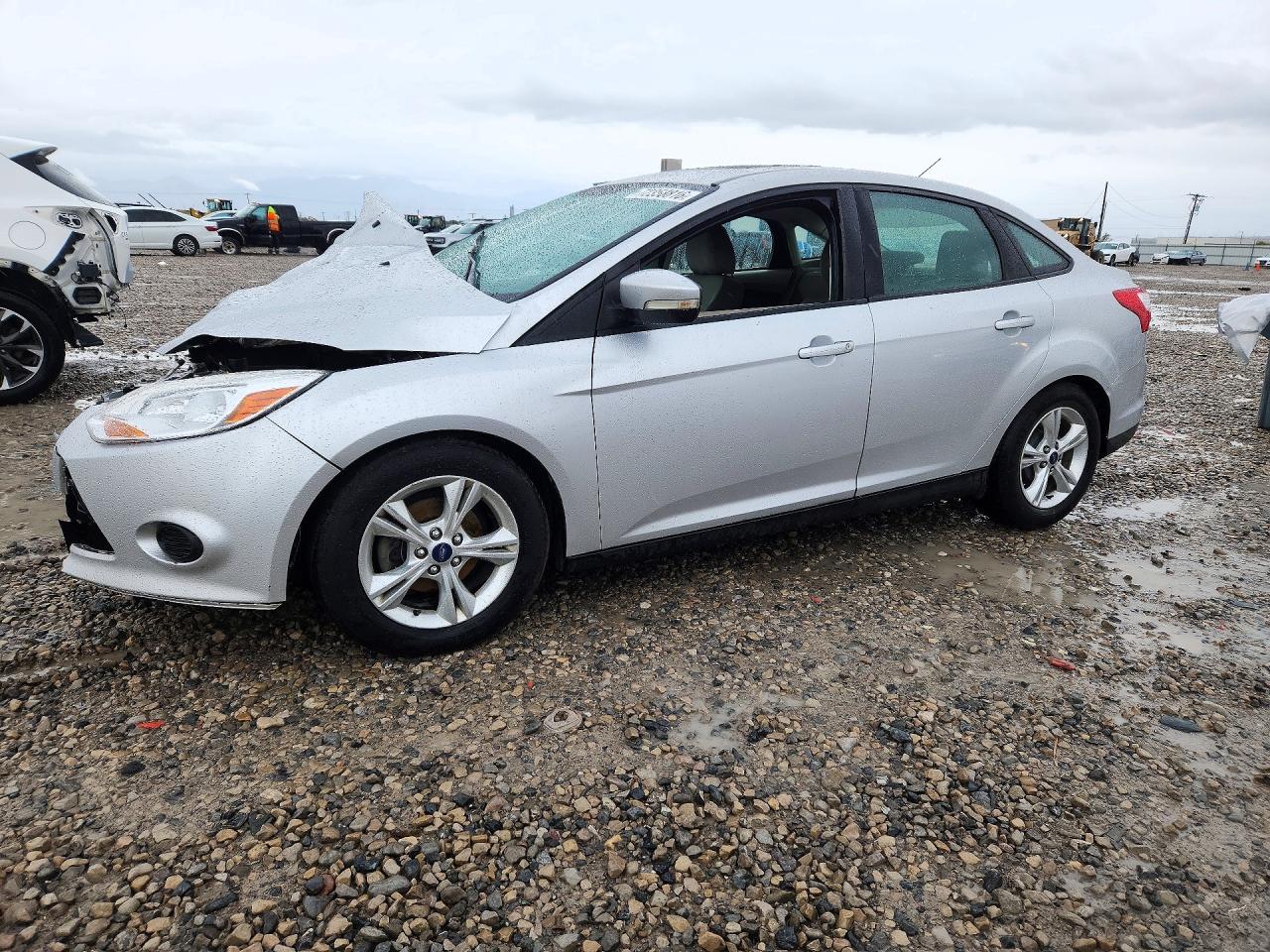 2014 FORD FOCU SE | 1FADP3F27EL230914 | UPCARS