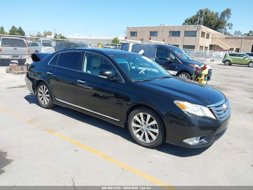 2011 TOYOTA AVALON LIMITED | 4T1BK3DBXBU401658 | UPCARS