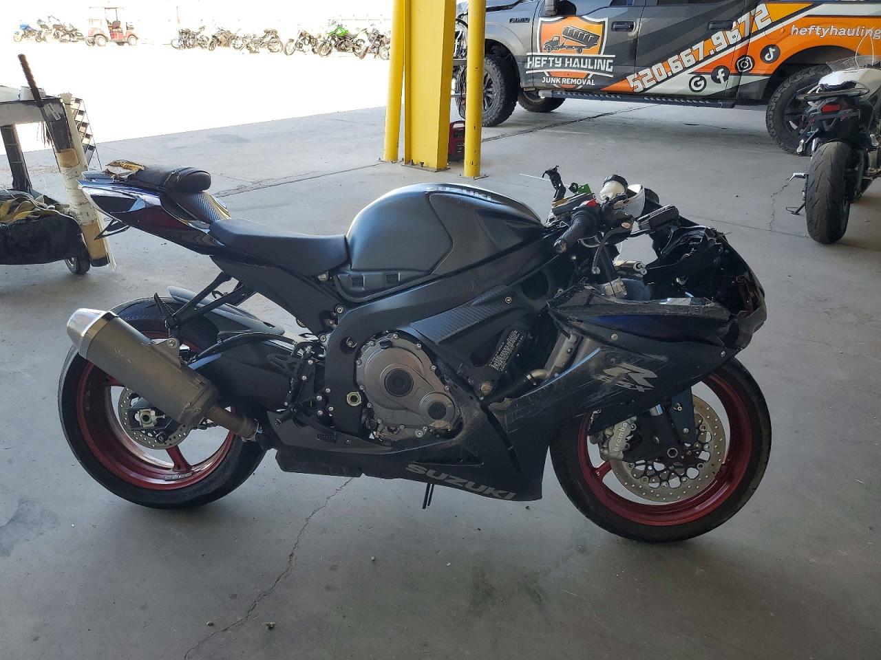2026 SUZUKI GSXR600 | JS1GN7FAXT7100329 | UPCARS