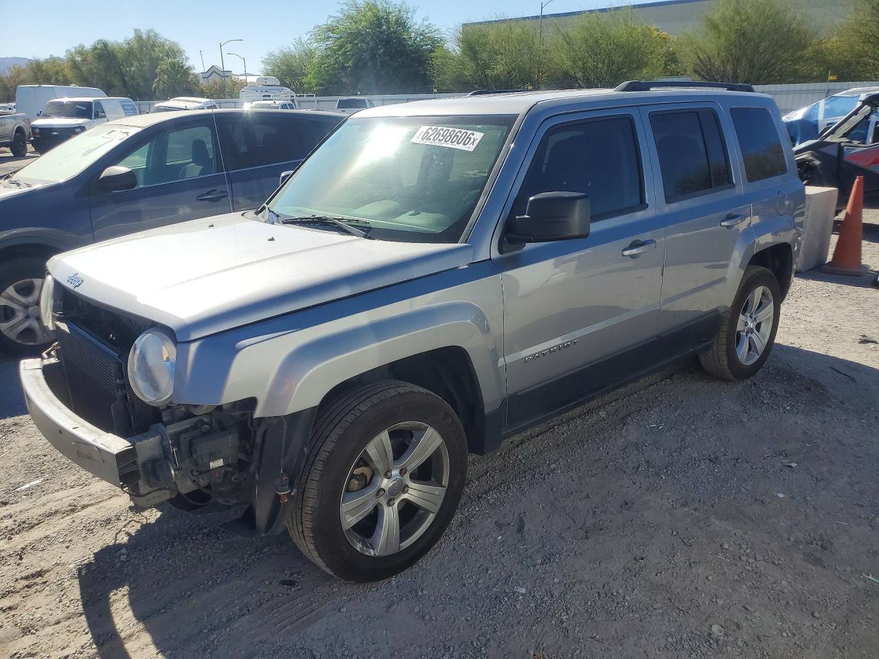 2014 JEEP PATRIOT LATITUDE | 1C4NJRFB9ED761528 | UPCARS