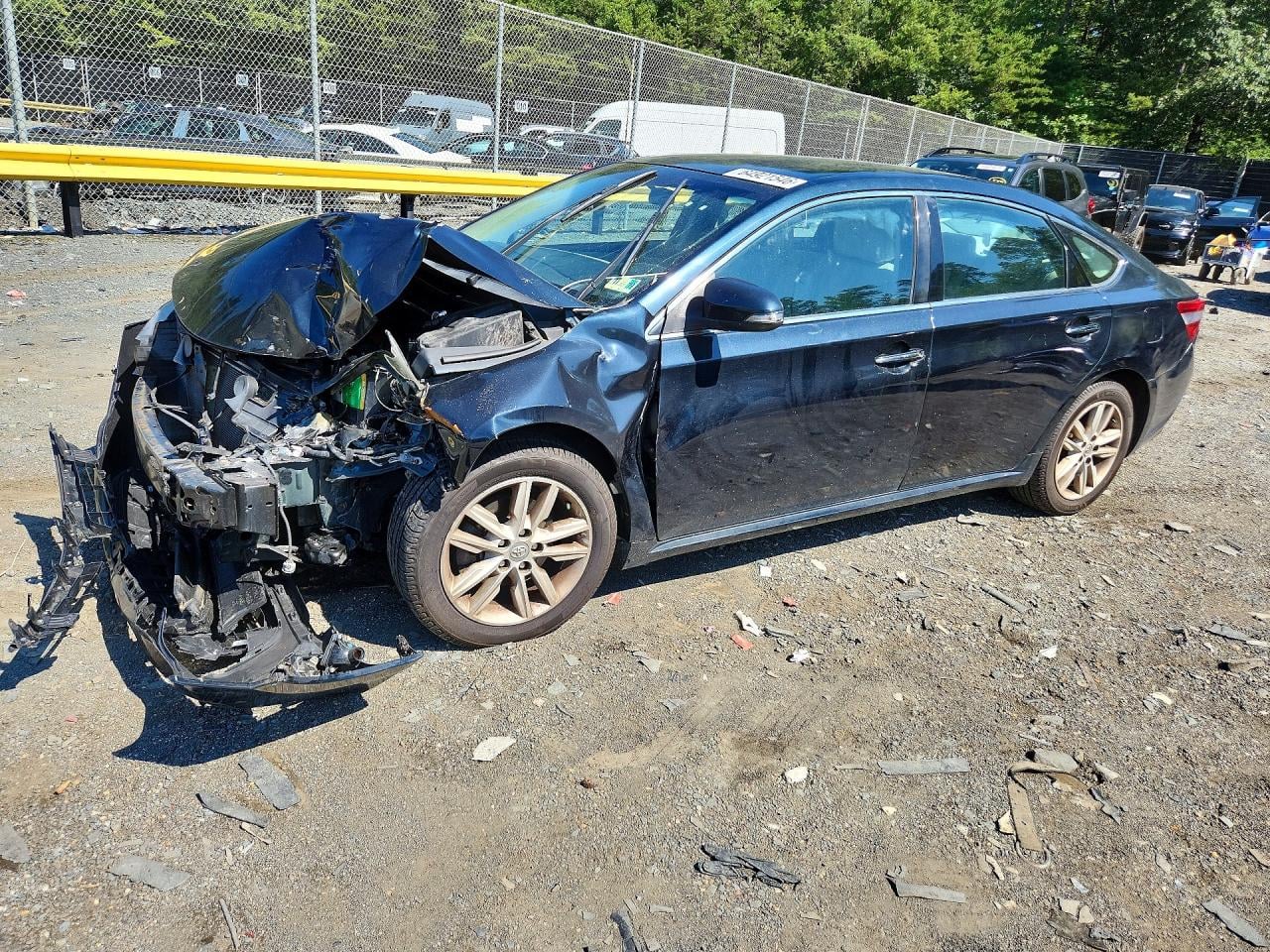 2015 TOYOTA AVALON XLE | 4T1BK1EBXFU183312 | UPCARS