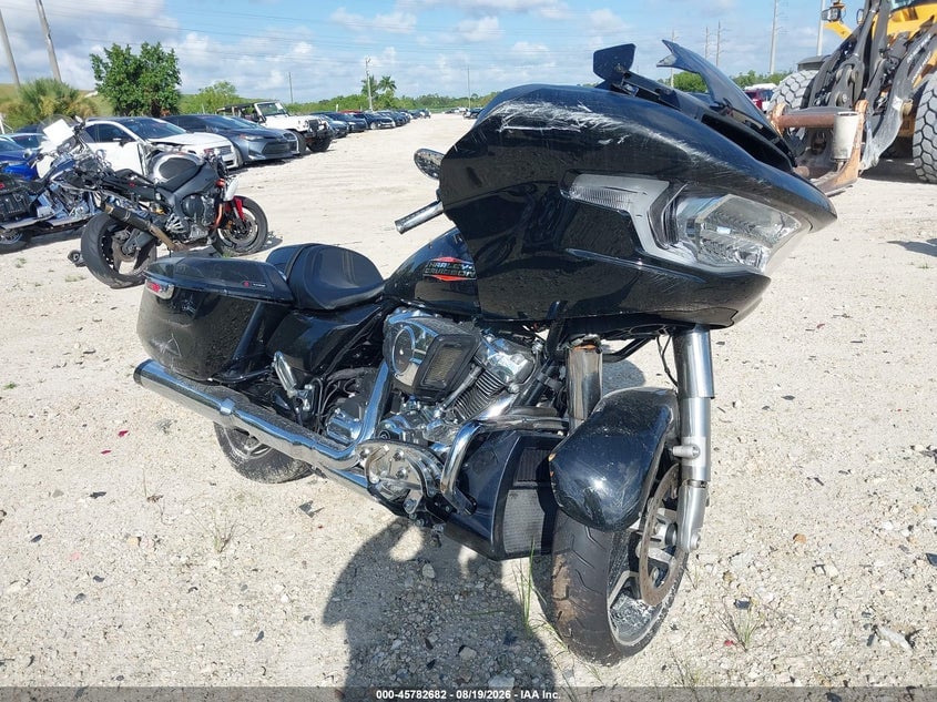 2025 HARLEY-DAVIDSON FLTRX | 1HD1KH719SB613302 | UPCARS