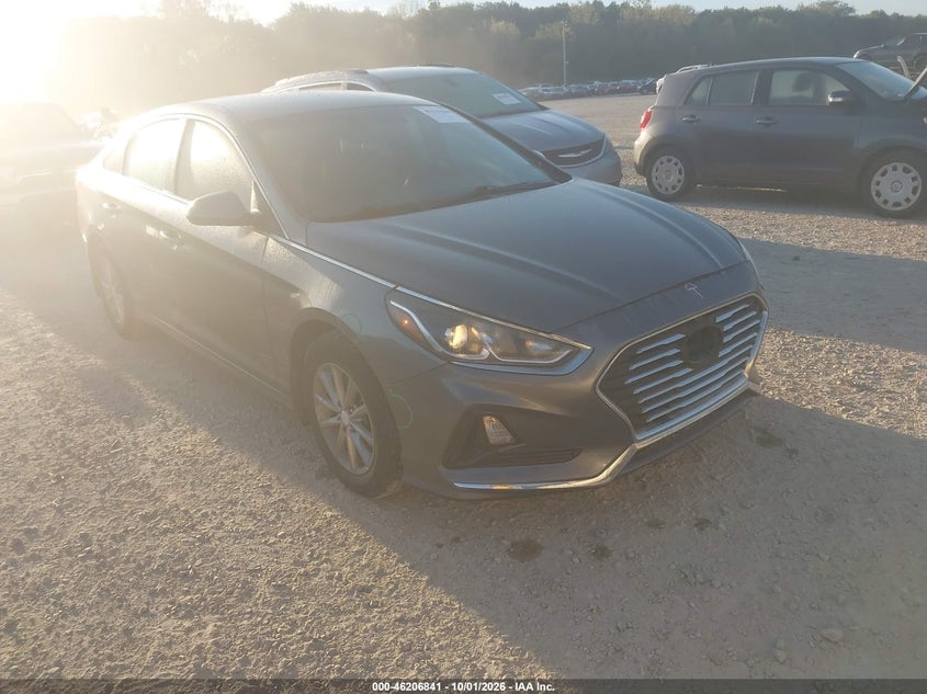 2018 HYUNDAI SONATA SE | 5NPE24AFXJH697062 | UPCARS