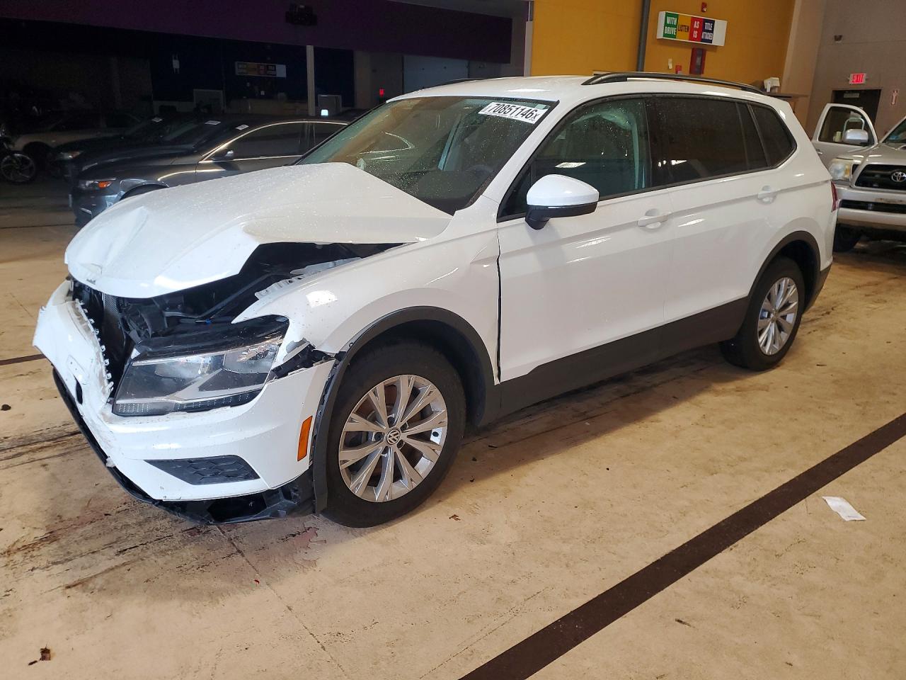 2018 VOLKSWAGEN TIGUAN S | 3VV0B7AX5JM102232 | UPCARS