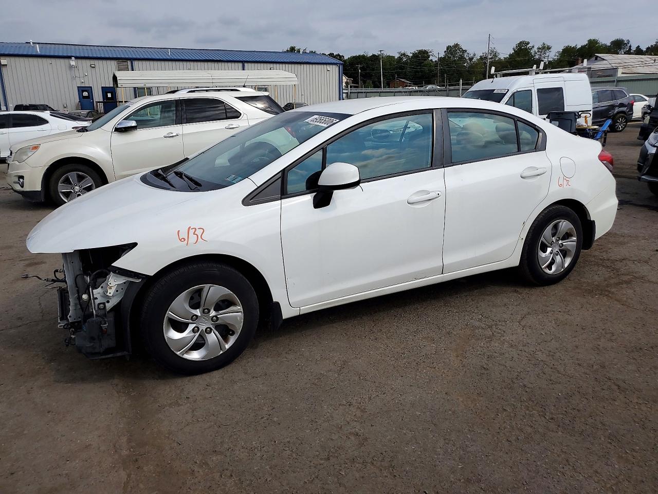 2013 HONDA CIVIC LX | 19XFB2E54DE049154 | UPCARS