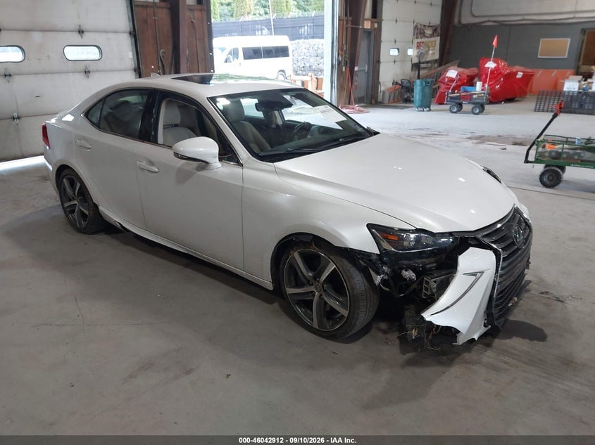 2018 LEXUS IS 300 | JTHC81D2XJ5026373 | UPCARS