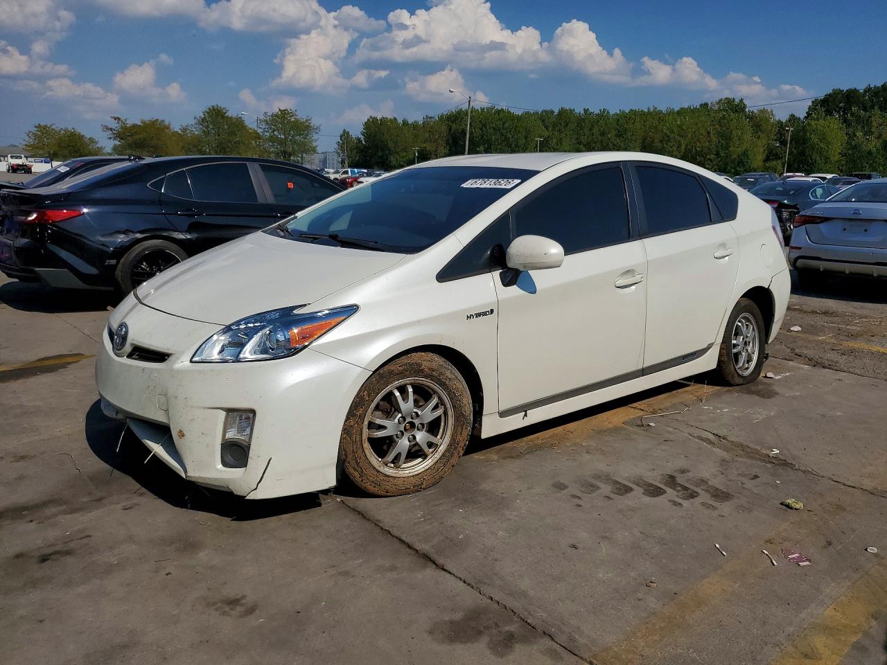 2011 TOYOTA PRIUS TWO | JTDKN3DU0B1385825 | UPCARS