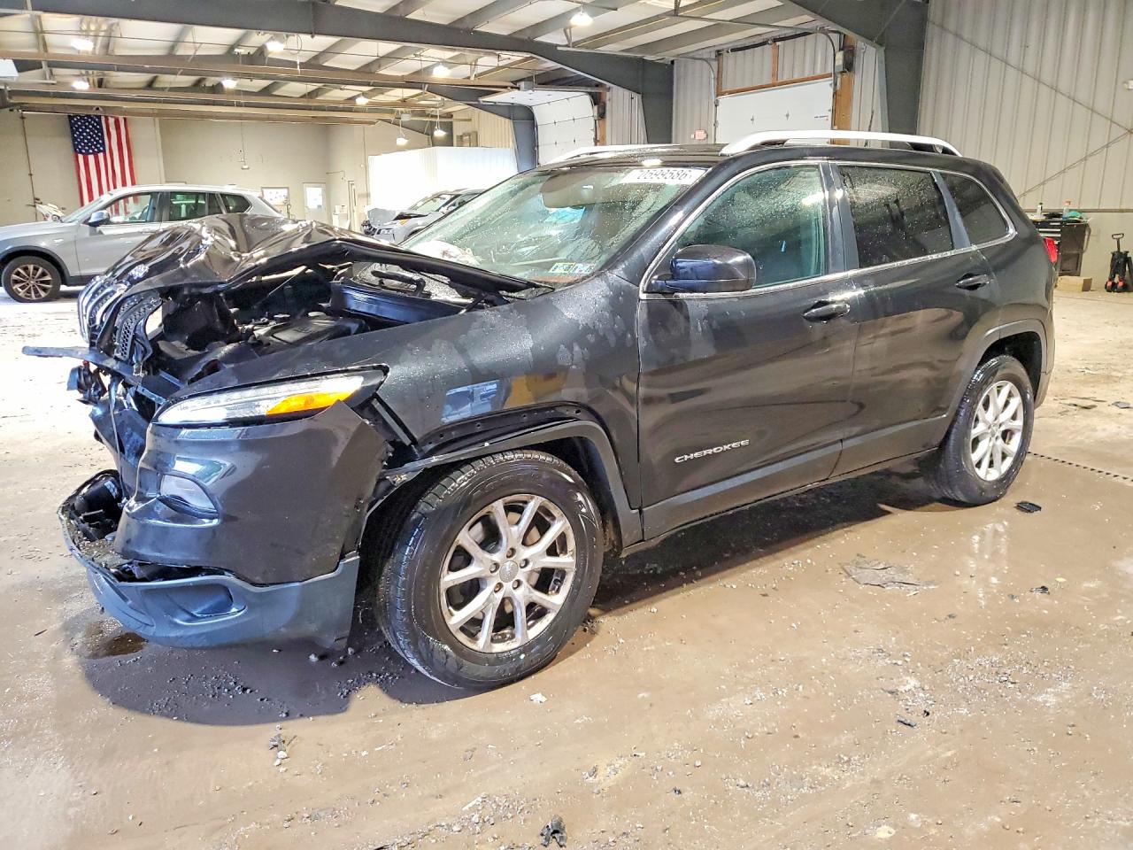 2016 JEEP CHEROKEE LATITUDE | 1C4PJMCB6GW359151 | UPCARS