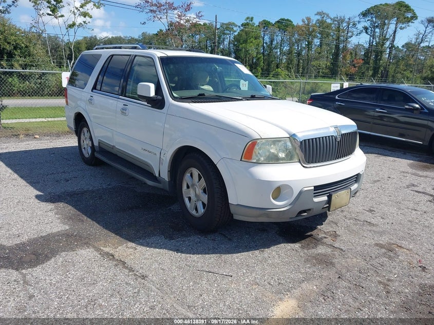 2004 LINCOLN NAVIGATOR | 5LMFU28R44LJ26775 | UPCARS