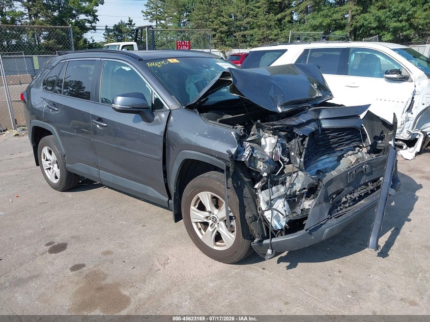 2021 TOYOTA RAV4 XLE | 2T3P1RFV1MC218700 | UPCARS