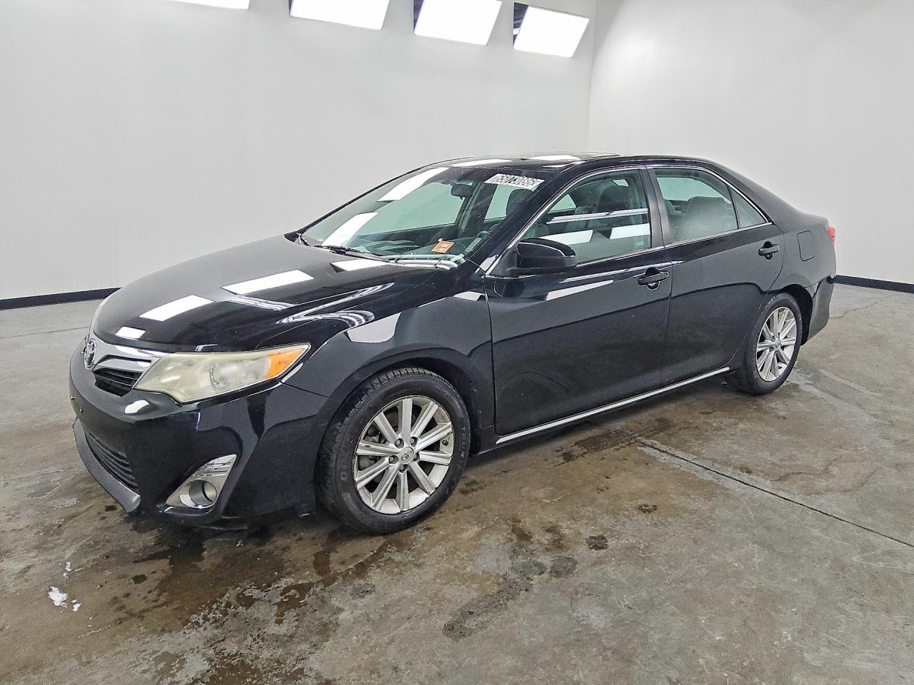 2014 TOYOTA CAMRY XLE | 4T4BF1FKXER398115 | UPCARS