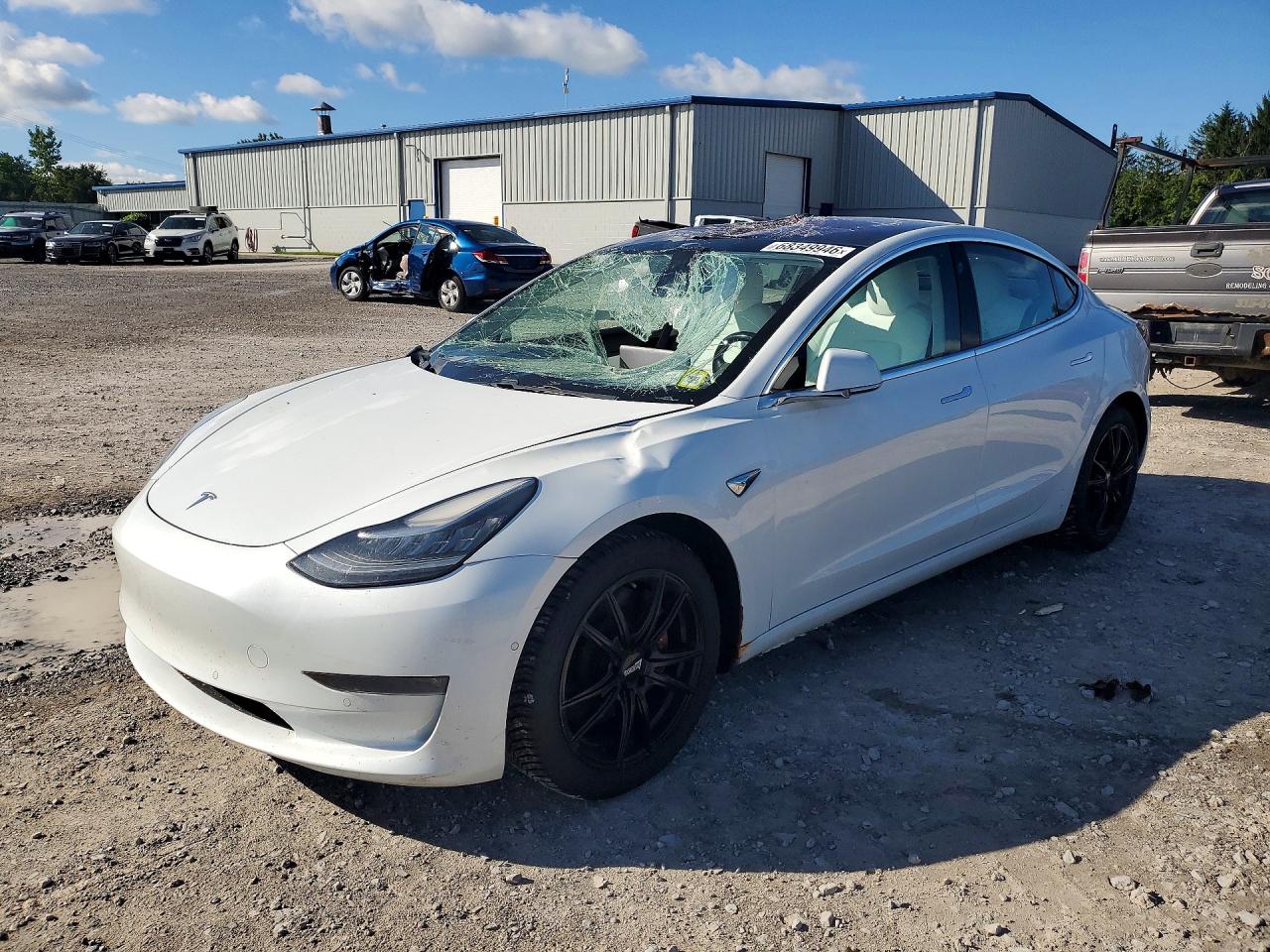 2018 TESLA MODEL 3 | 5YJ3E1EB2JF074666 | UPCARS