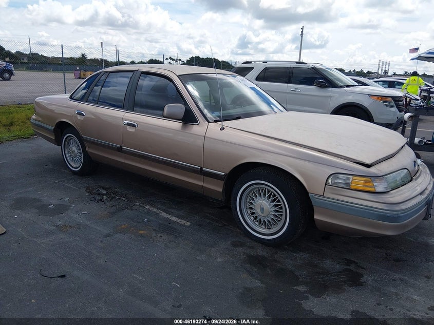 1992 FORD CROWN VICTORIA LX | 2FACP74W8NX170380 | UPCARS