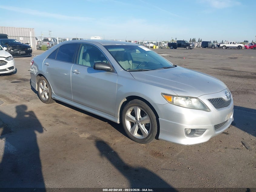 2011 TOYOTA CAMRY SE | 4T1BF3EK5BU230983 | UPCARS