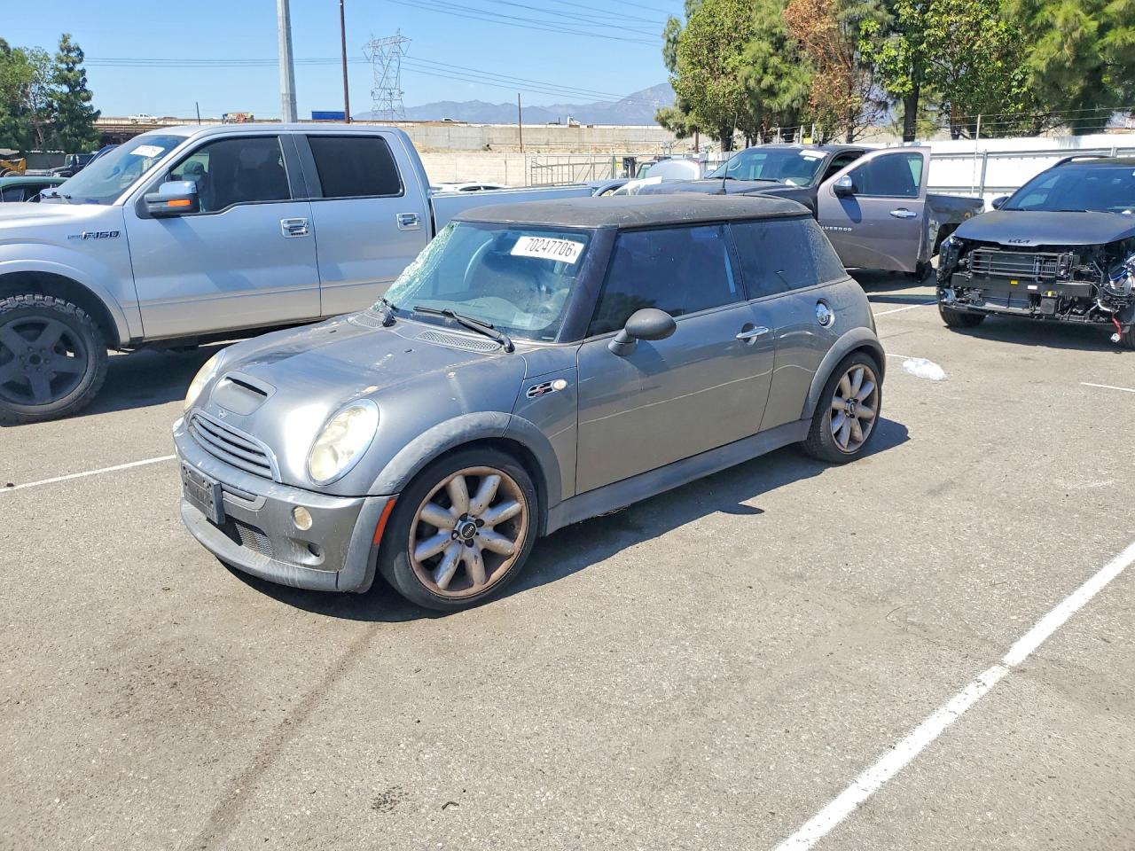 2006 MINI COOPER S | WMWRE33506TL20067 | UPCARS