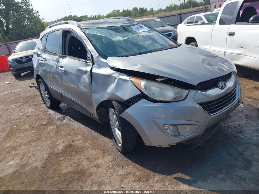 2013 HYUNDAI TUCSON LIMITED | KM8JU3AC2DU740520 | UPCARS