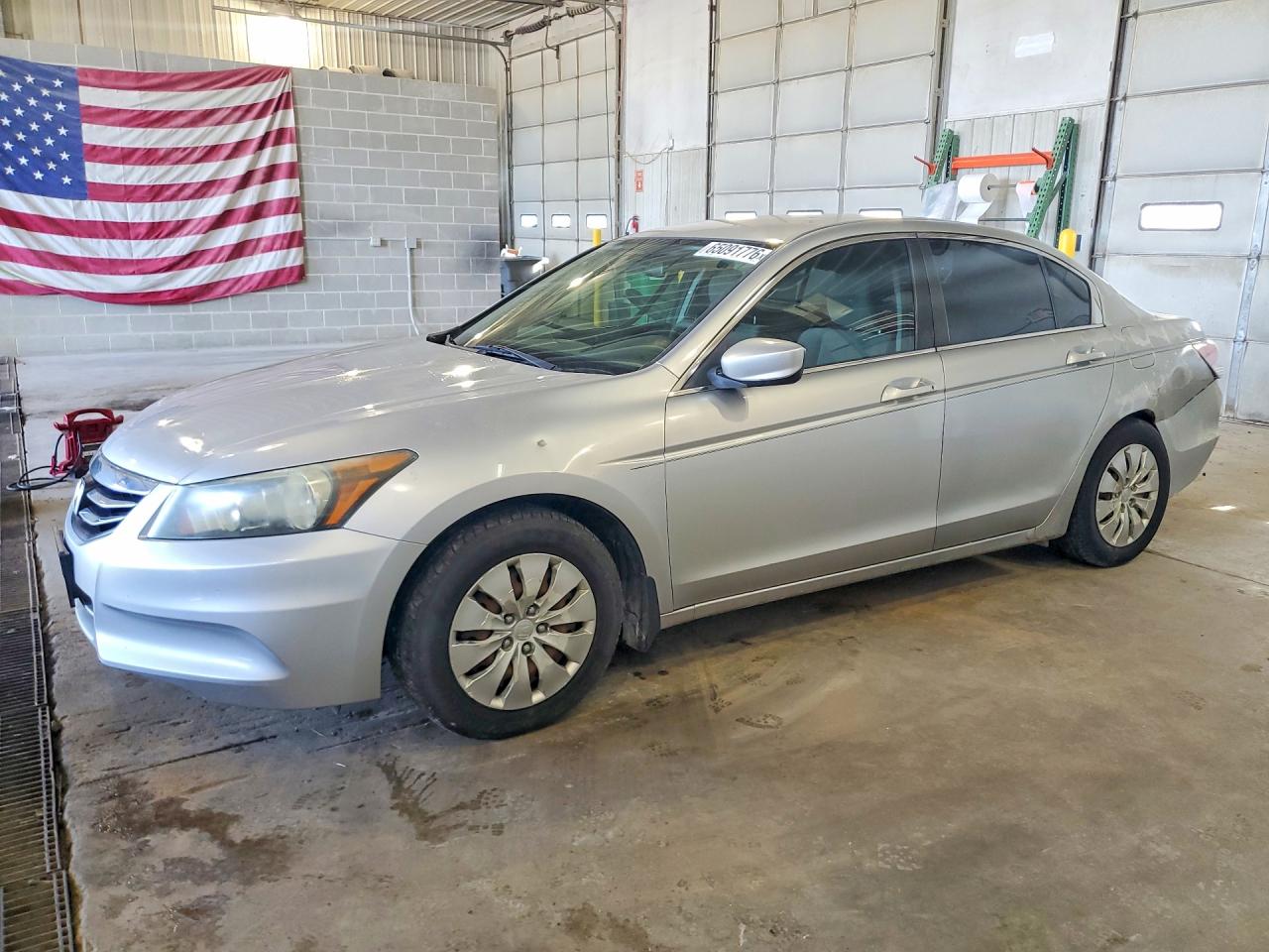 2011 HONDA ACCORD LX | 1HGCP2F38BA073413 | UPCARS