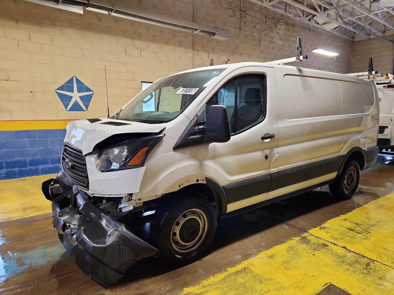 2018 FORD TRANSI T-250 | 1FTYR1ZM6JKA51108 | UPCARS
