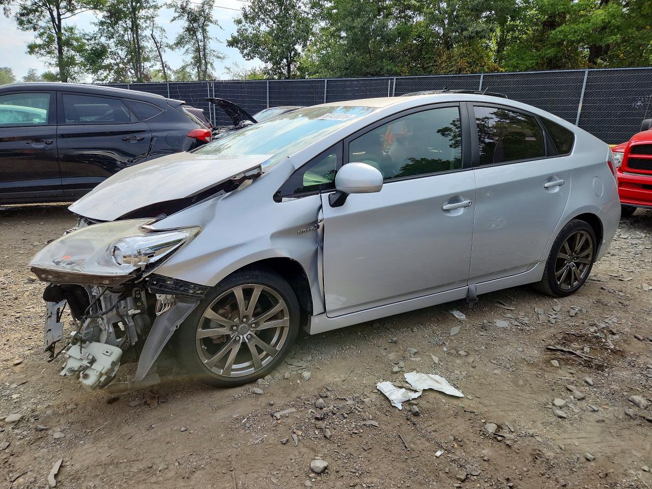 2012 TOYOTA PRIUS FOUR | JTDKN3DU0C5377010 | UPCARS