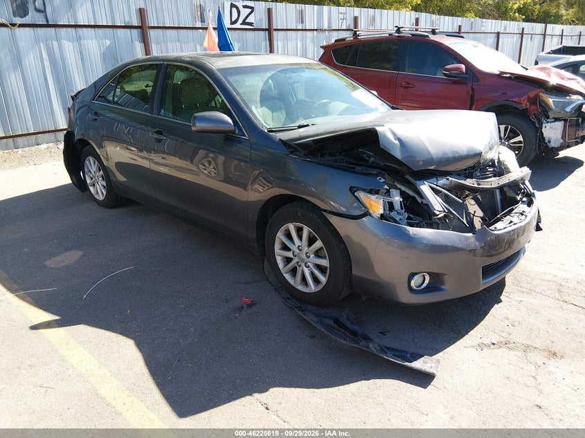 2011 TOYOTA CAMRY XLE V6 | 4T1BK3EK1BU618126 | UPCARS