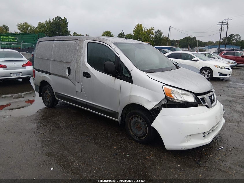 2015 NISSAN NV200 SV | 3N6CM0KN2FK707934 | UPCARS