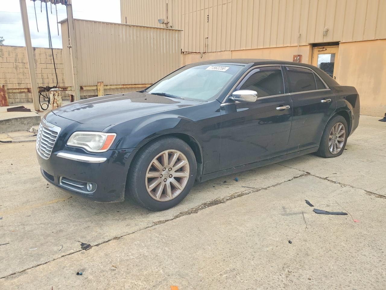 2013 CHRYSLER 300 | 2C3CCAET7DH650219 | UPCARS