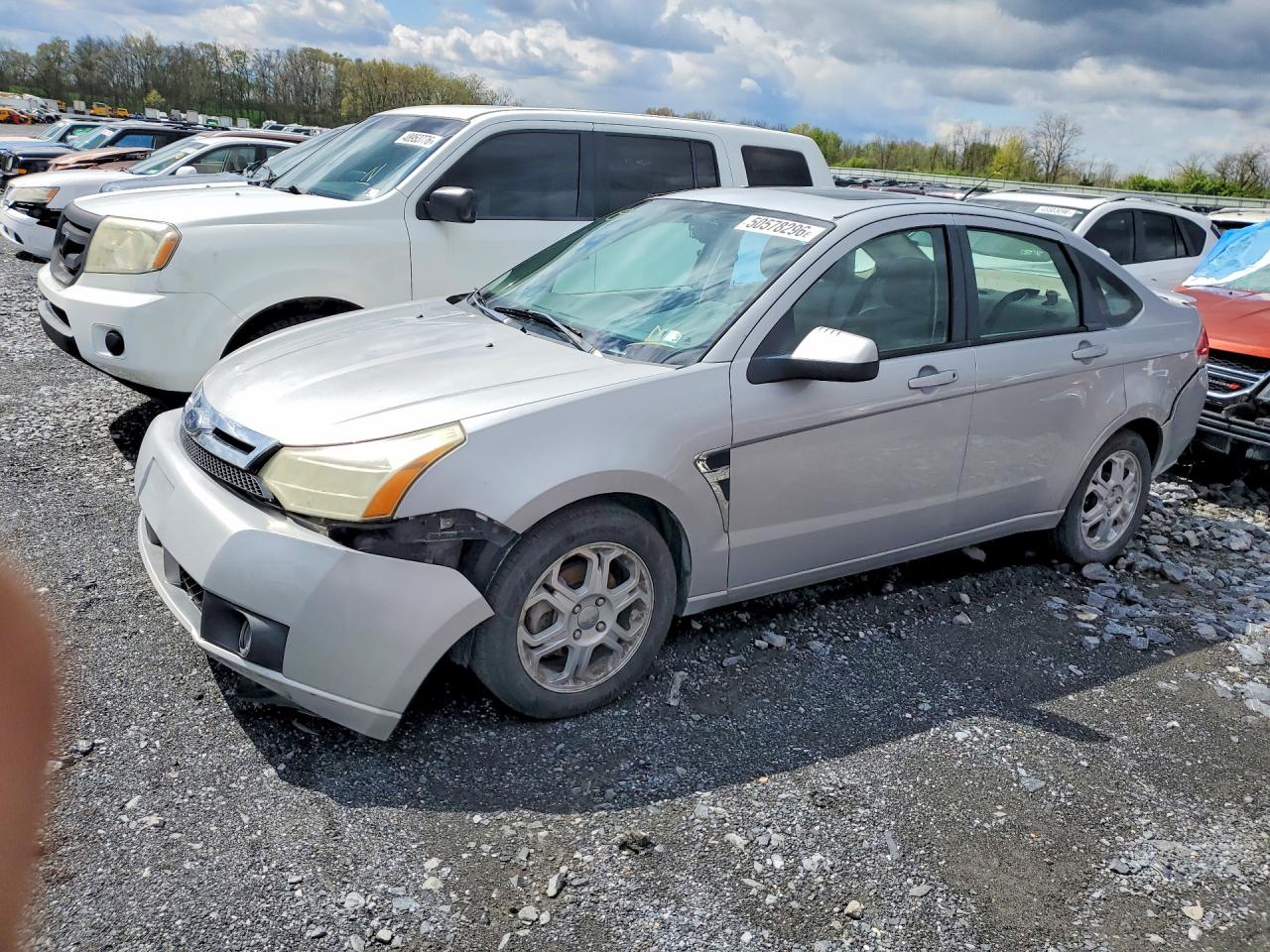 2008 FORD FOCU SE | 1FAHP35N28W259401 | UPCARS