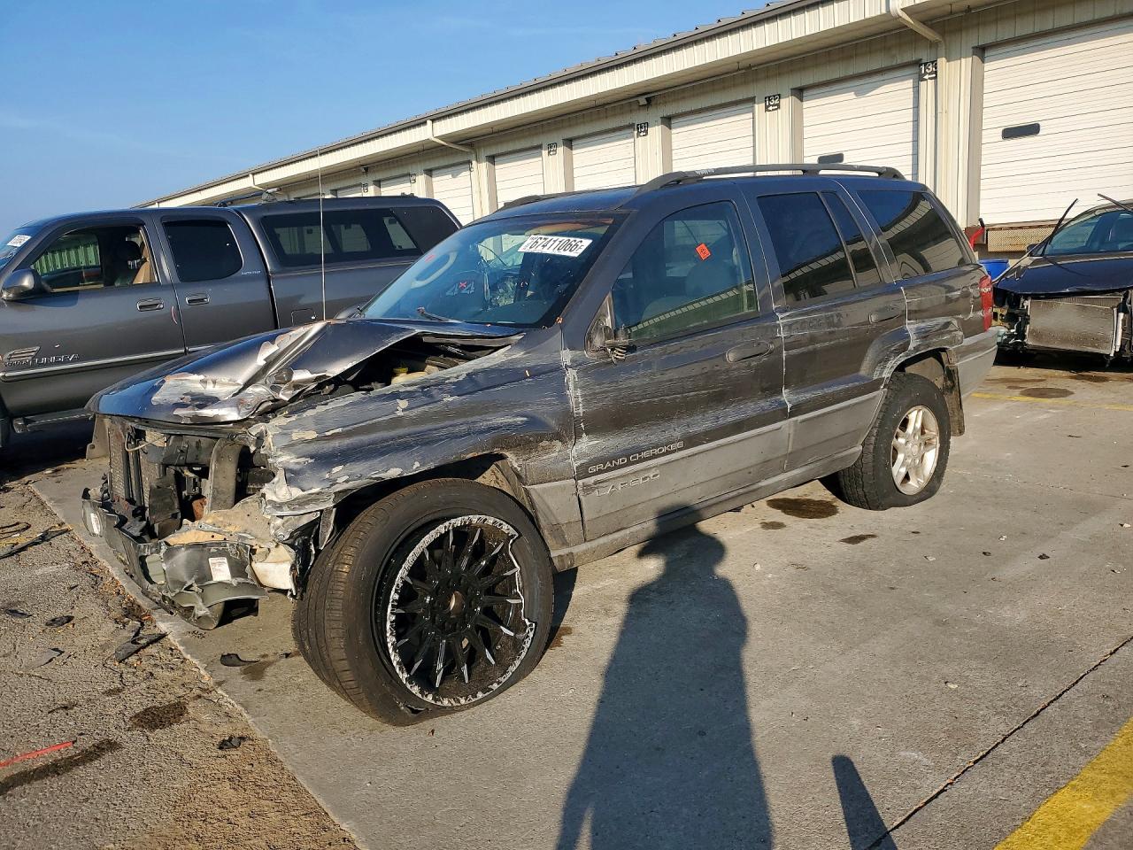 2002 JEEP CHEROKEE LAREDO | 1J4GW48S52C112184 | UPCARS