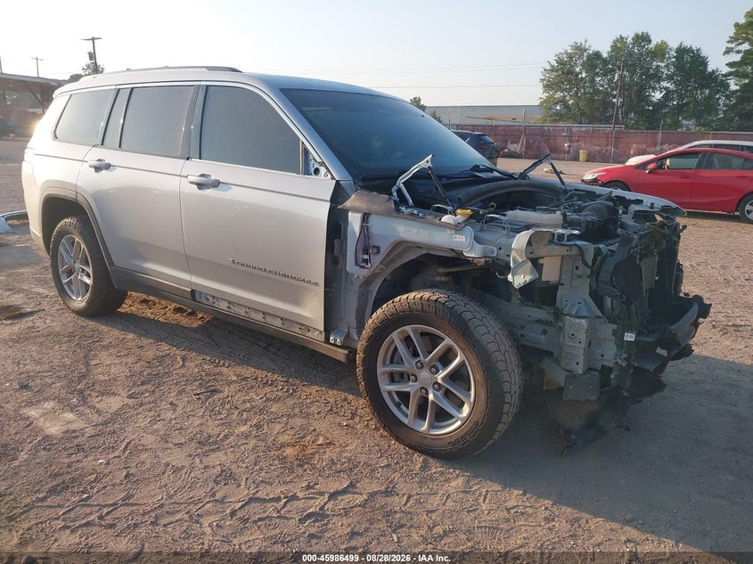 2023 JEEP GRAND CHEROKEE LAREDO 4X4 | 1C4RJKAG3P8893868 | UPCARS