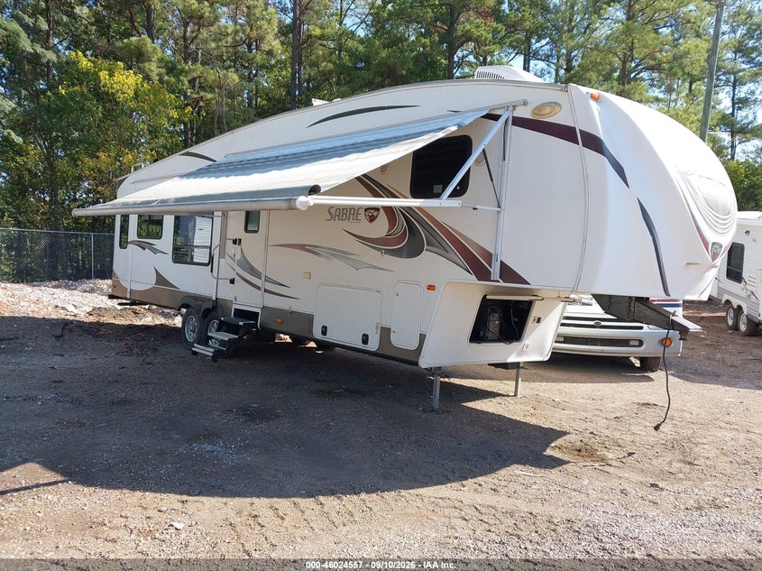 2013 FOREST RIVER SABRE M-34RLQS | 4X4FSRK23D3007062 | UPCARS
