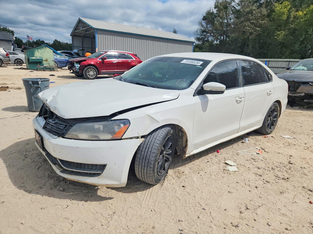 2014 VOLKSWAGEN PASSAT S | 1VWAP7A31EC002263 | UPCARS