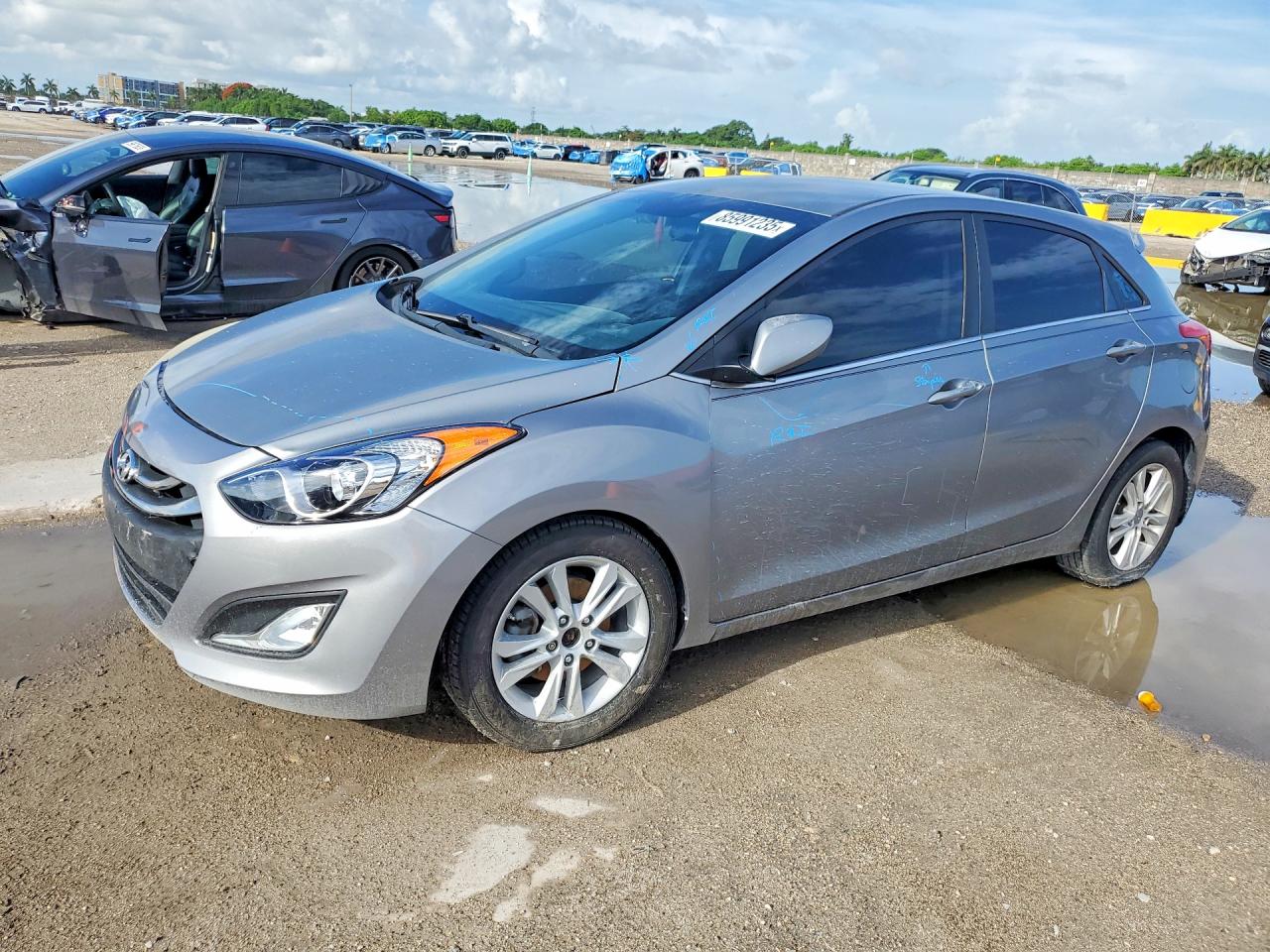 2013 HYUNDAI ELANTRA BASE | KMHD35LEXDU125420 | UPCARS