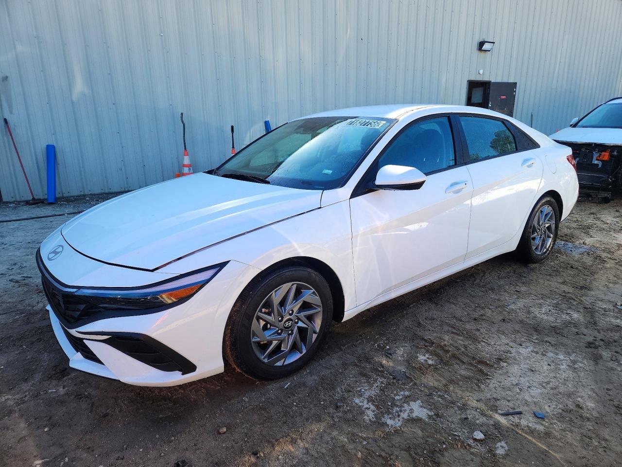 2026 HYUNDAI ELANTRA BLUE | KMHLM4DJ7TU210227 | UPCARS