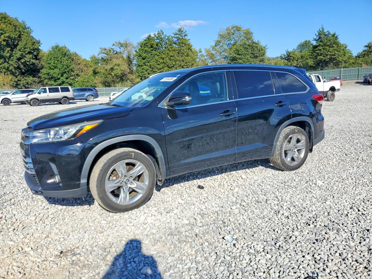 2018 TOYOTA HIGHLANDER LIMITED | 5TDDZRFH7JS889385 | UPCARS