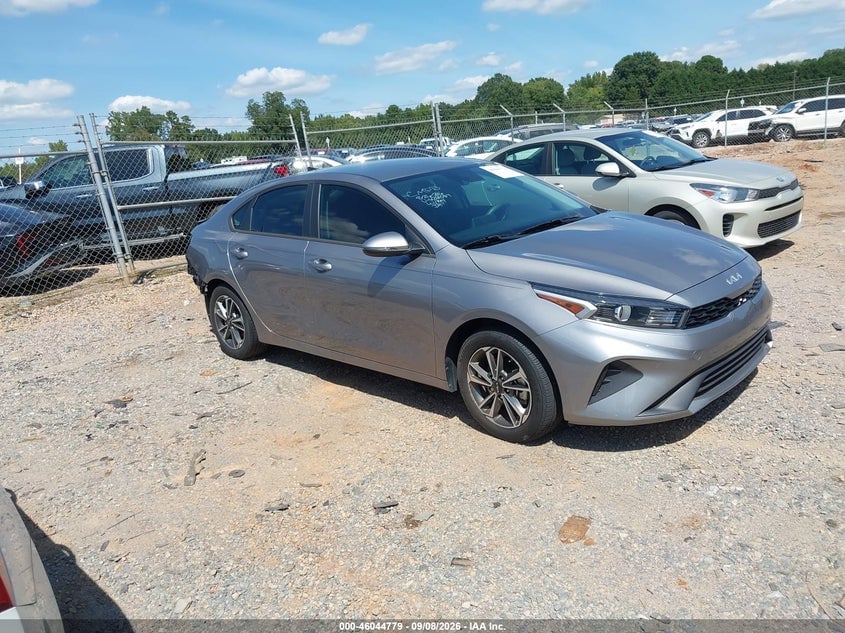 2023 KIA FORTE LXS | 3KPF24AD1PE626087 | UPCARS