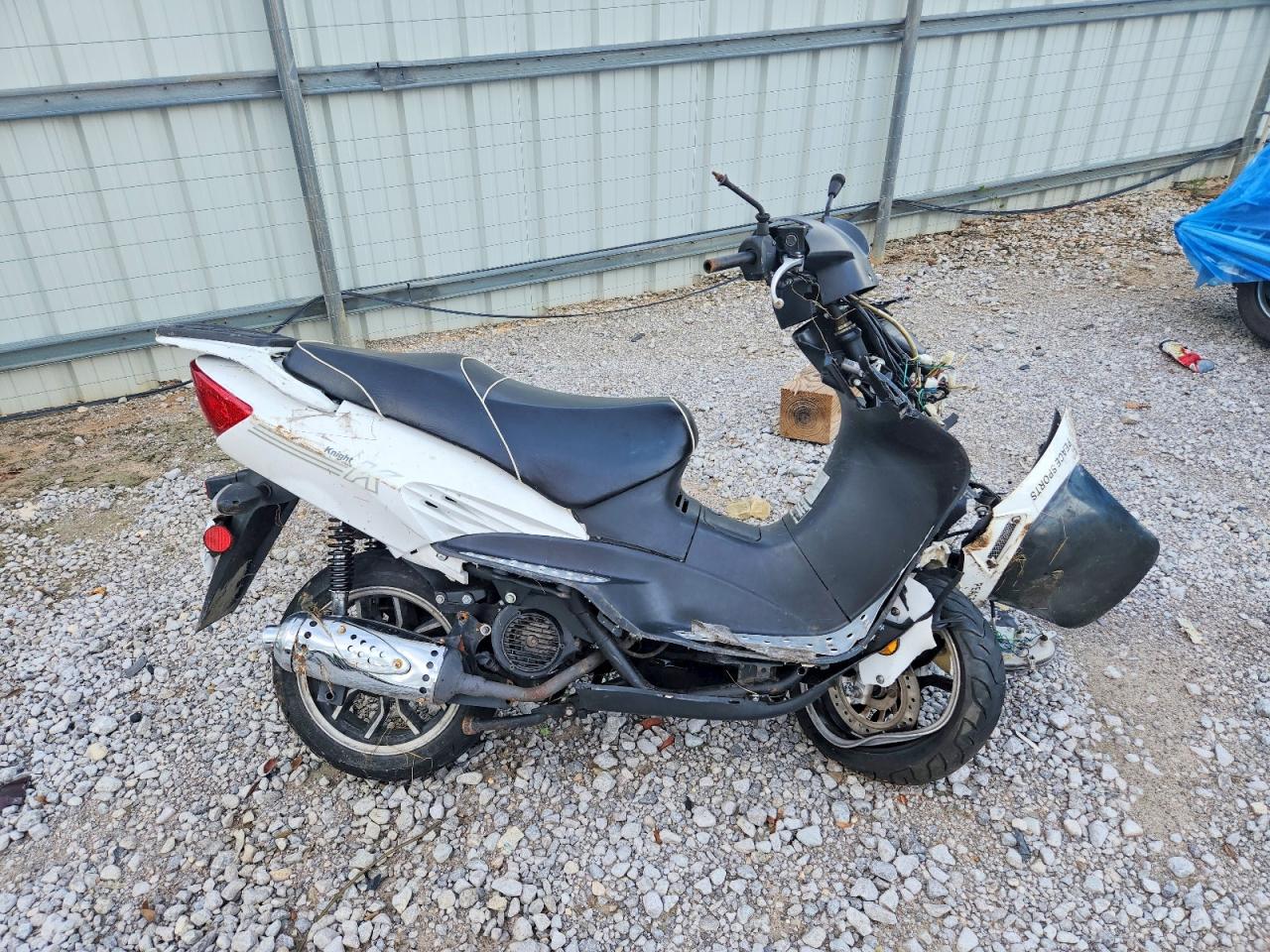 2022 RIYA TPGS-807 | LEHTCK03XNR603494 | UPCARS
