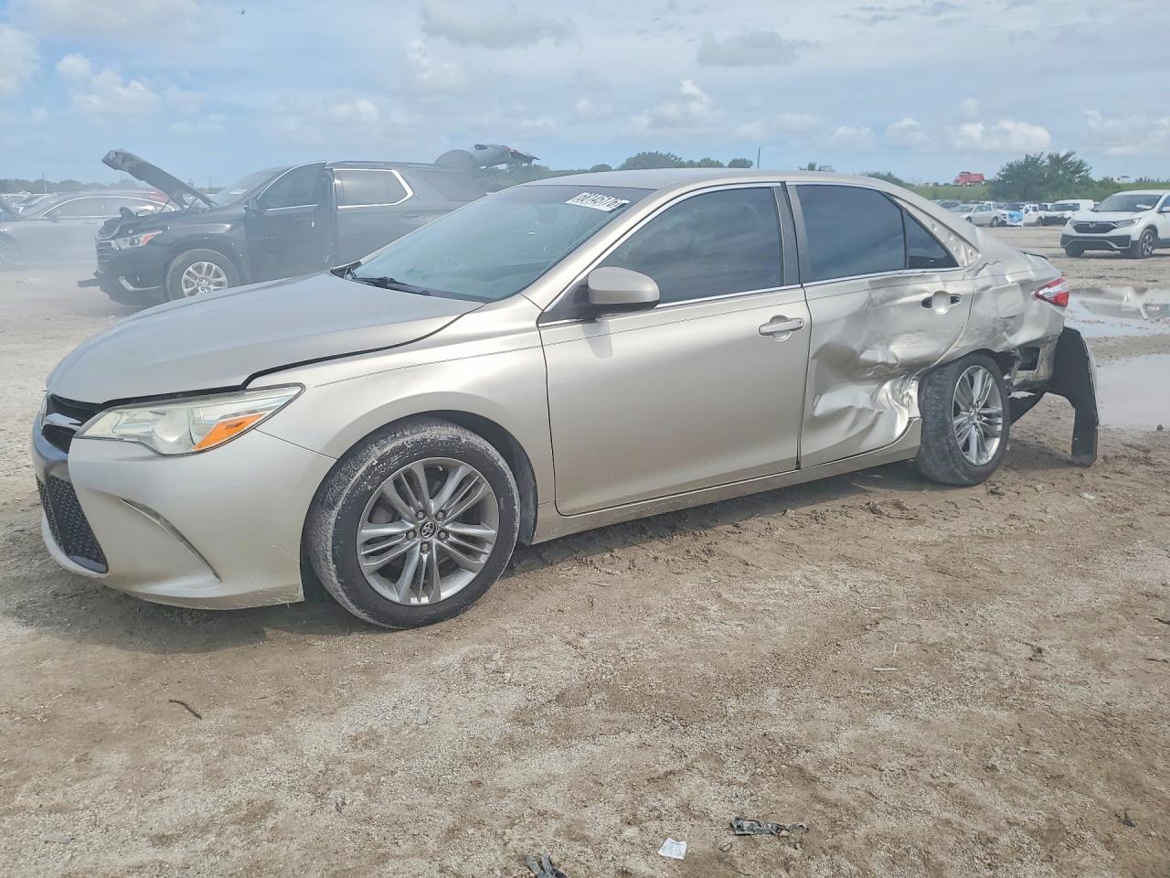 2016 TOYOTA CAMRY SE | 4T1BF1FK9GU999044 | UPCARS