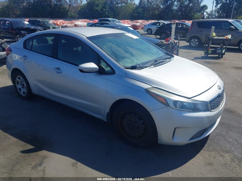 2017 KIA FORTE LX | 3KPFK4A70HE046079 | UPCARS