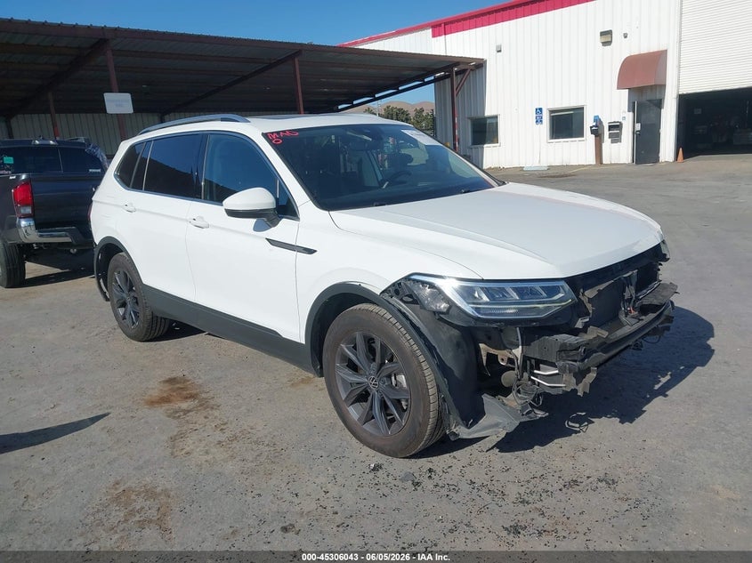2024 VOLKSWAGEN TIGUAN 2.0T SE/2.0T WOLFSBURG EDITION | 3VVNB7AX8RM006824 | UPCARS