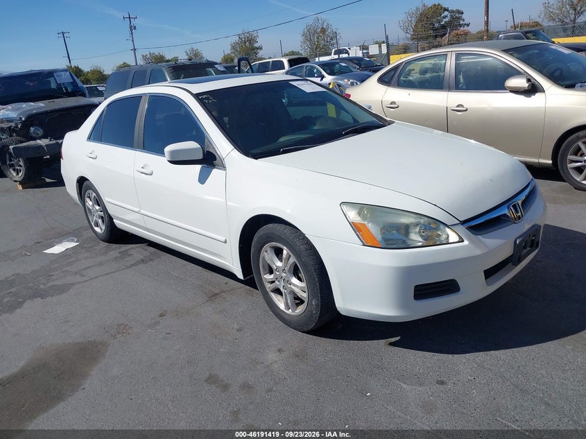 2007 HONDA ACCORD 2.4 EX | JHMCM56827C003842 | UPCARS