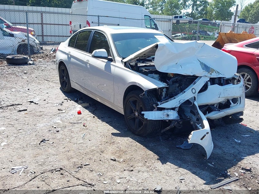 2014 BMW 328I | WBA3A5G55ENP28946 | UPCARS